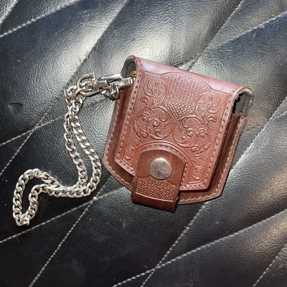 Good Ole Pocket Watch Setup - Picture 4 of 5